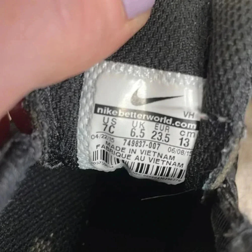 Nike Baby Sneakers Size‎ 7C